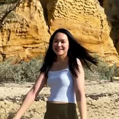 น้องอาย, INT Education Center student